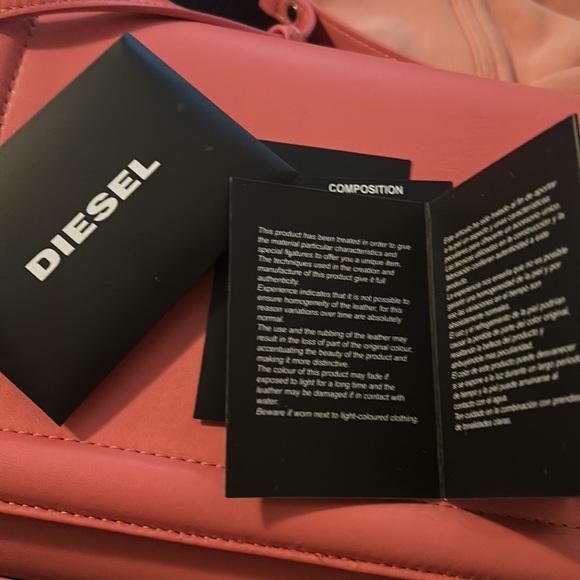 Diesel Purse - Picture 10 of 10